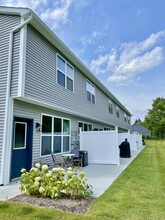 Donovan Street Apartment Homes in South Lyon, MI - Building Photo - Building Photo