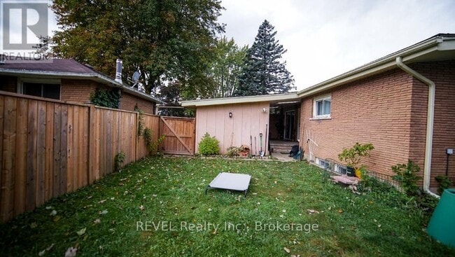 510 Lloyd Ave in Welland, ON - Building Photo - Building Photo