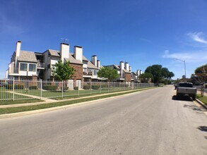 3117 Sondra Dr in Fort Worth, TX - Building Photo - Building Photo