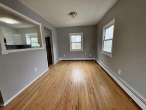 7 Green St in Hastings On Hudson, NY - Building Photo - Building Photo