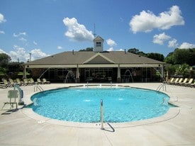 Wendover At Meadowood in Greensboro, NC - Building Photo