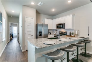 5401 Barlean Rnch in Fort Worth, TX - Building Photo