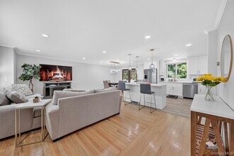 3208 Douglas Dr in Yorktown Heights, NY - Building Photo - Building Photo
