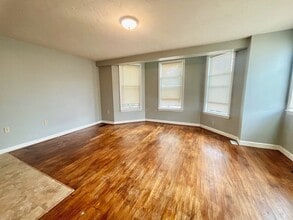 373 Granite St in Quincy, MA - Building Photo - Building Photo