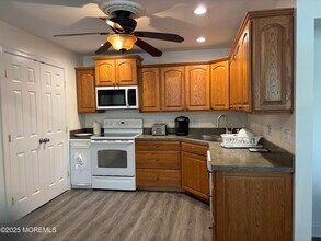 406 Brinley Ave in Bradley Beach, NJ - Building Photo - Building Photo