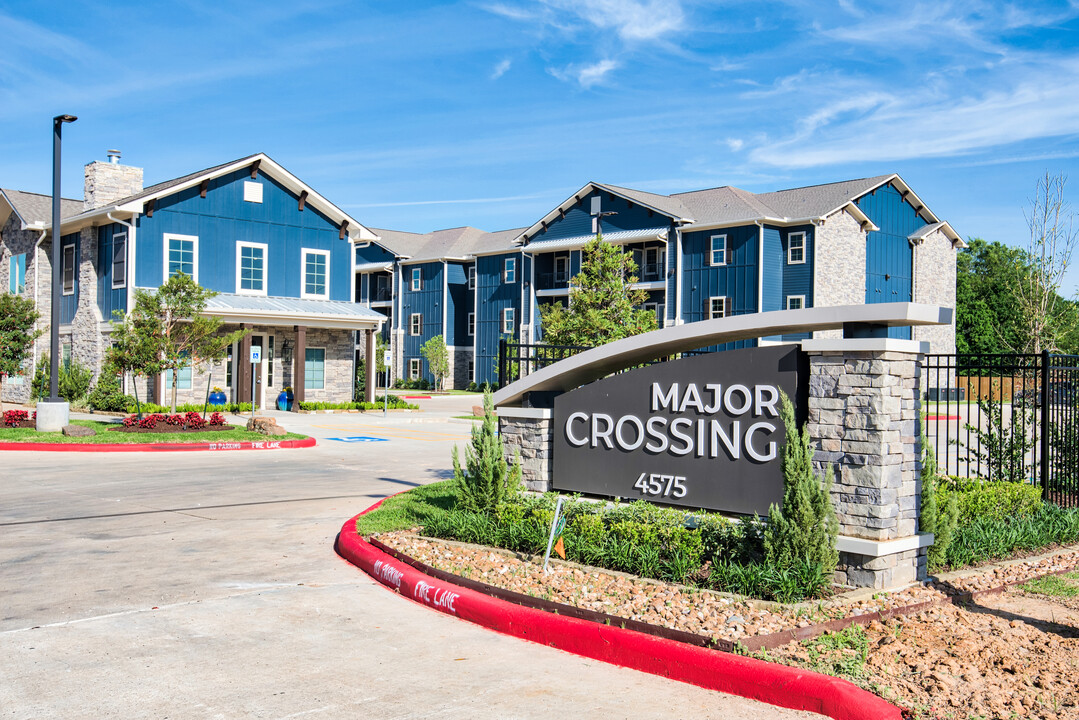 Major Crossing in Beaumont, TX - Foto de edificio