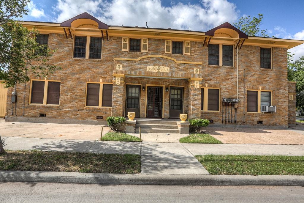 1050 Heights Blvd in Houston, TX - Foto de edificio