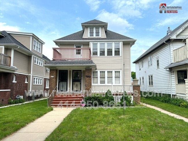 property at 2728 N 47th St