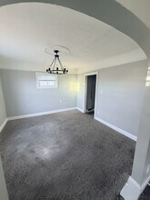 11203 Jackson Ave in Warren, MI - Foto de edificio - Building Photo