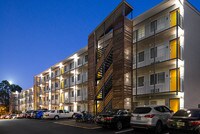 Building Photo - Legacy Student Living Apartments in Tallahassee, Florida