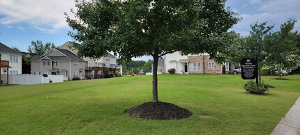 9824 Precious Stone Dr in Wake Forest, NC - Building Photo - Building Photo