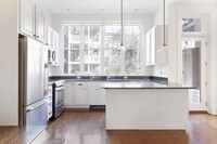 17 Milford St, Unit 2 in Boston, MA - Building Photo - Building Photo