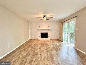 15793 Moncure Dr in Montclair, VA - Building Photo - Building Photo