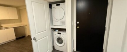 8 Darling St, Unit 5-11 in Boston, MA - Building Photo - Building Photo