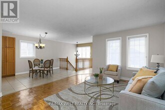 362 Avro Rd in Vaughan, ON - Building Photo - Building Photo