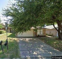 5304 Waterford Dr in Mesquite, TX - Building Photo