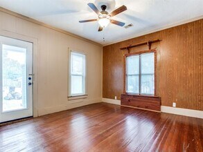 609 E Monterey St in Denison, TX - Building Photo - Building Photo