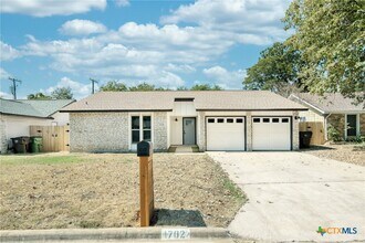 1702 Wagon Gap Dr in Round Rock, TX - Building Photo - Building Photo