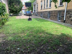 418 Edgemont St in Mount Washington, PA - Building Photo - Building Photo