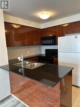 5793 Yonge St in Toronto, ON - Building Photo - Building Photo