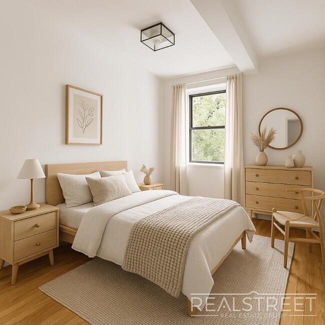 Spacious 2 Bedroom in Williamsburg! in Brooklyn, NY - Building Photo - Building Photo
