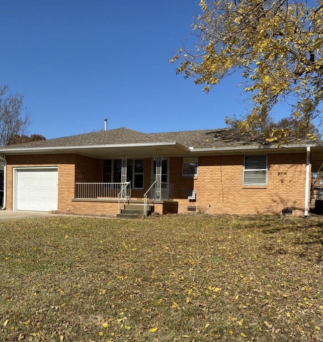 1830 E 18th St in Ada, OK - Building Photo - Building Photo