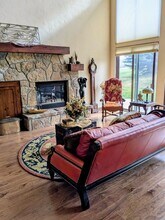 29 Primrose Ln in Carbondale, CO - Building Photo - Building Photo