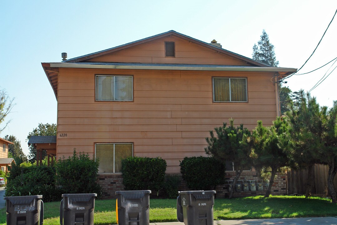 6220 Gettysburg Pl in Stockton, CA - Building Photo