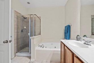 2356 Aurora Dr in Little Elm, TX - Building Photo - Building Photo