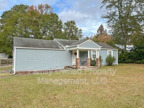 806-B N Magnolia St in Summerville, SC - Building Photo - Building Photo