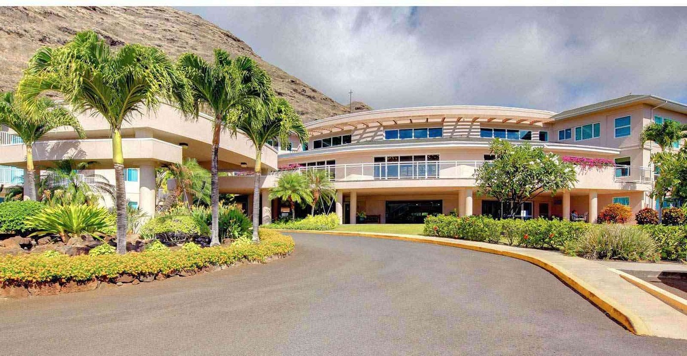 Hawaii Kai Independent Senior Living in Honolulu, HI - Foto de edificio