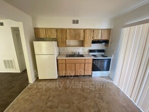 7601 35th St N in Pinellas Park, FL - Building Photo - Building Photo