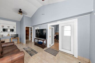 1410 N Druid Hills Rd in Atlanta, GA - Building Photo - Building Photo