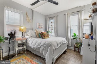 954 Shackamaxon St in Philadelphia, PA - Building Photo - Building Photo