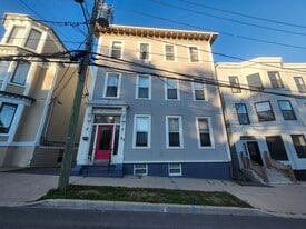 23.5 Paddock St in Saint John, NB - Building Photo