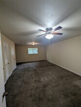 5203 Heathercrest Dr in Houston, TX - Building Photo - Building Photo