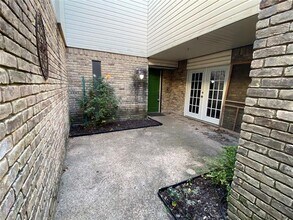 606 Old Country Rd in Duncanville, TX - Building Photo - Building Photo