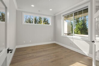 4824 240th Pl SE in Issaquah, WA - Building Photo - Building Photo