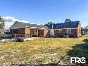 207 Woodbine St in Goldsboro, NC - Building Photo - Building Photo