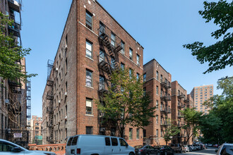 2 Ellwood St in New York, NY - Foto de edificio - Building Photo