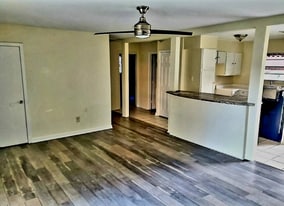 3304 Bissonet Dr in Metairie, LA - Building Photo