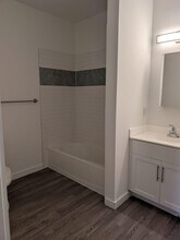 687 Ocean Ave, Unit 505 in Jersey City, NJ - Building Photo - Building Photo