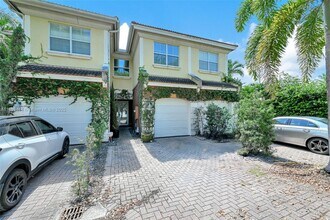 1139 NE 13th Ave in Fort Lauderdale, FL - Foto de edificio - Building Photo
