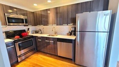 100 Jersey St, Unit 701 in Boston, MA - Building Photo - Building Photo