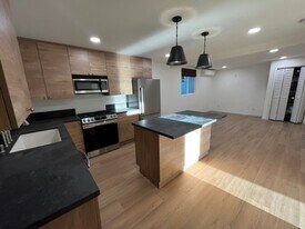 2963 McGraw St in San Diego, CA - Building Photo