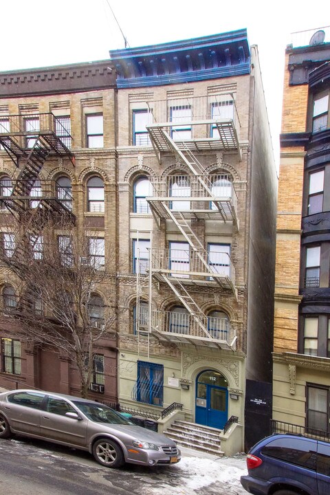 112 W 113th St in New York, NY - Building Photo