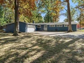 2924 Santa Rosa Dr in Fort Wayne, IN - Building Photo