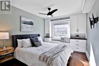 372 Roehampton Ave in Toronto, ON - Building Photo - Building Photo