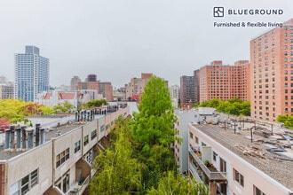 600 Columbus Ave in New York, NY - Building Photo - Building Photo