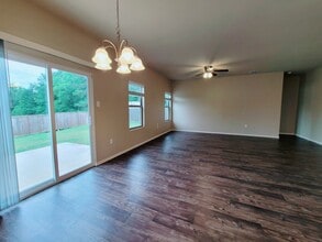 5804 Deauville Street in Tyler, TX - Building Photo - Building Photo